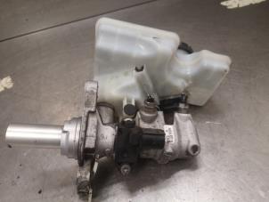 Gebruikte Hoofdremcilinder Volkswagen Golf VII Variant (AUVV) 1.2 TSI 16V BlueMOTION Prijs op aanvraag aangeboden door Bongers Auto-Onderdelen Zeeland