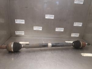 Gebruikte Aandrijfas rechts-voor Hyundai i30 (GDHB5) 1.6 CRDi 16V VGT Prijs op aanvraag aangeboden door Bongers Auto-Onderdelen Zeeland