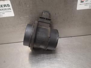 Gebruikte Luchtmassameter Hyundai i30 (GDHB5) 1.6 CRDi 16V VGT Prijs op aanvraag aangeboden door Bongers Auto-Onderdelen Zeeland