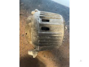 Gebruikte Motorrubber Mercedes C Estate (S204) 2.2 C-220 CDI 16V BlueEfficiency Prijs op aanvraag aangeboden door Bongers Auto-Onderdelen Zeeland