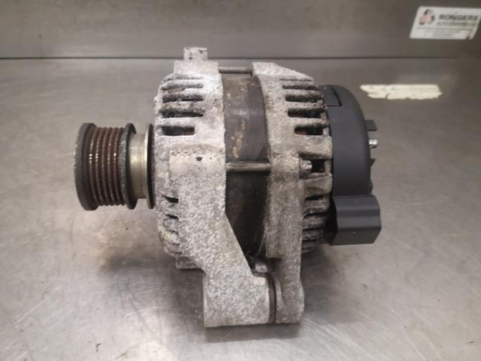 Gebruikte Dynamo Opel Insignia Sports Tourer 2.0 CDTI 16V 110 Ecotec Prijs op aanvraag aangeboden door Bongers Auto-Onderdelen Zeeland