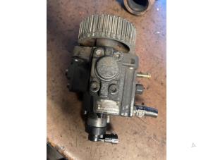 Gebruikte Dieselpomp Opel Insignia Sports Tourer 2.0 CDTI 16V 110 Ecotec Prijs op aanvraag aangeboden door Bongers Auto-Onderdelen Zeeland