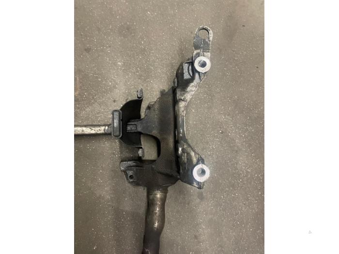 Subframe van een Audi Q5 (8RB) 2.0 TDI 16V Quattro 2011