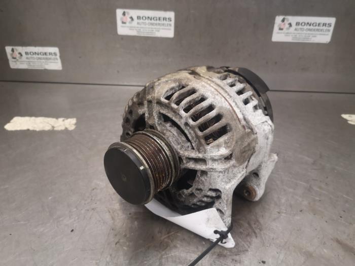 Gebruikte Dynamo Skoda Roomster (5J) 1.9 TDI Prijs op aanvraag aangeboden door Bongers Auto-Onderdelen Zeeland
