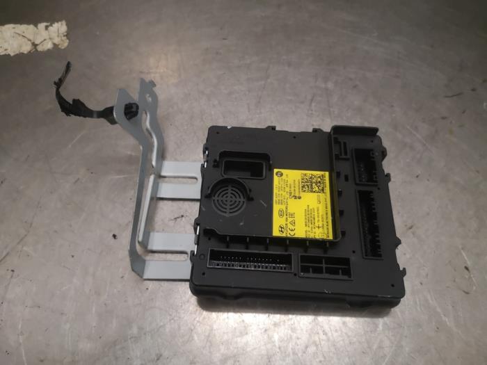 Gebruikte Bodycontrol Module Hyundai i20 (BC3) 1.0 T-GDI 100 12V Prijs op aanvraag aangeboden door Bongers Auto-Onderdelen Zeeland