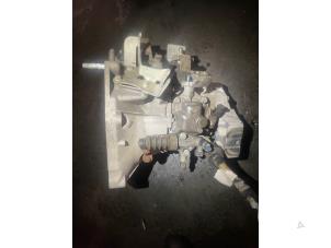 Gebruikte Versnellingsbak Fiat 500 (312) 0.9 TwinAir 80 Prijs op aanvraag aangeboden door Bongers Auto-Onderdelen Zeeland