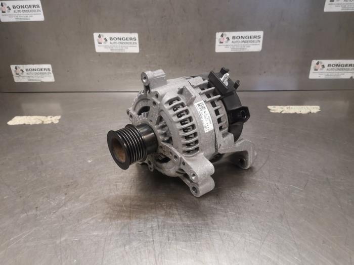 Gebruikte Dynamo BMW 3 serie (G20) 320i 2.0 TwinPower Turbo 16V Prijs op aanvraag aangeboden door Bongers Auto-Onderdelen Zeeland