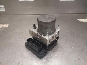 Gebruikte ABS Pomp Iveco New Daily VI 35C15, 40C15, 50C15, 65C15, 70C15, 35S15 Prijs op aanvraag aangeboden door Bongers Auto-Onderdelen Zeeland