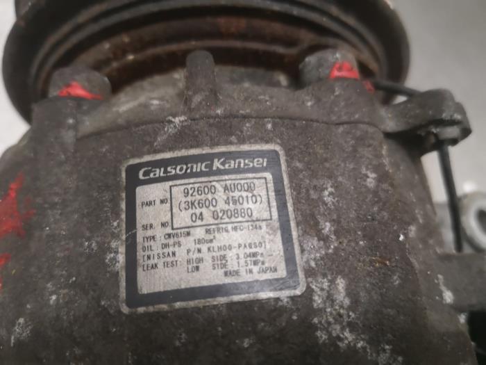 Aircopomp van een Nissan X-Trail (T30) 2.0 16V 4x4 2002