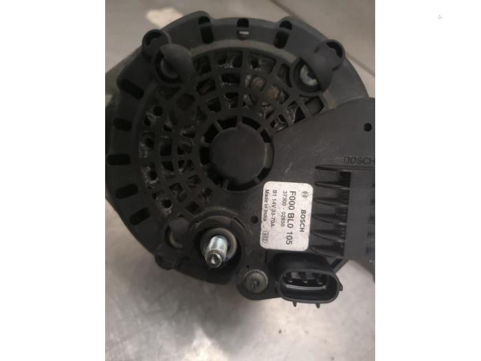 Dynamo van een Hyundai i10 (F5) 1.1i 12V 2013
