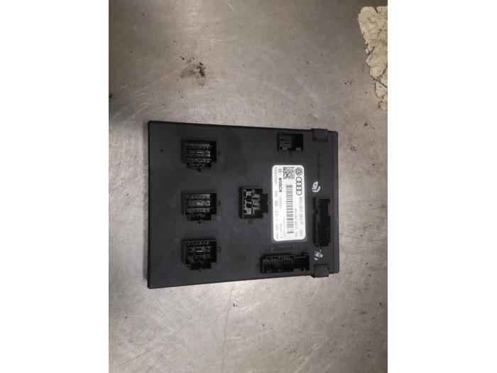 Gebruikte Computer Body Control Audi Q5 (8RB) 2.0 TDI 16V Quattro Prijs op aanvraag aangeboden door Bongers Auto-Onderdelen Zeeland