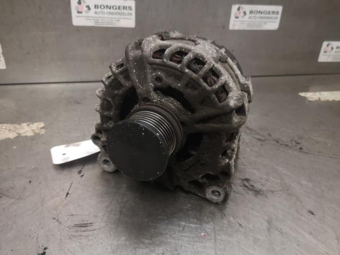 Gebruikte Dynamo Volkswagen Transporter T6 2.0 TDI DRF Prijs op aanvraag aangeboden door Bongers Auto-Onderdelen Zeeland