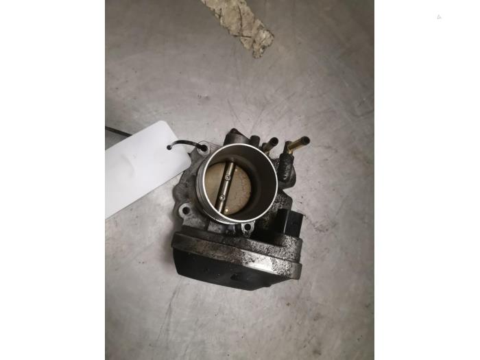 Gebruikte Gasklephuis Volkswagen Golf VI (5K1) 1.6 Prijs op aanvraag aangeboden door Bongers Auto-Onderdelen Zeeland