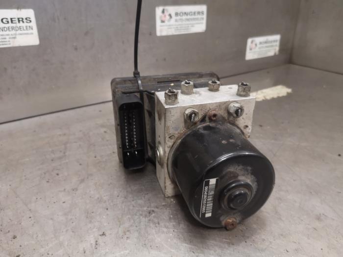 Gebruikte ABS Pomp Opel Astra H GTC (L08) 1.6 16V Twinport Prijs op aanvraag aangeboden door Bongers Auto-Onderdelen Zeeland