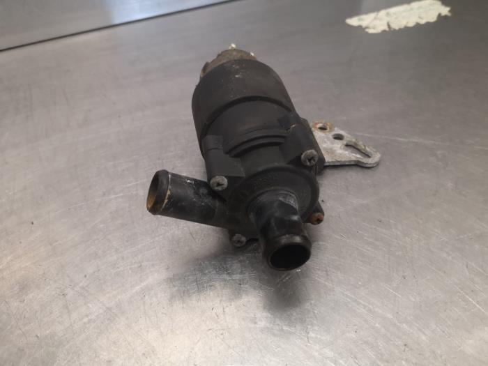 Gebruikte Waterpomp Mercedes SLK Prijs op aanvraag aangeboden door Bongers Auto-Onderdelen Zeeland