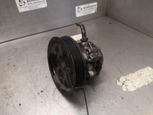 Gebruikte Pomp Servo Ford Fiesta 6 (JA8) 1.25 16V Prijs op aanvraag aangeboden door Bongers Auto-Onderdelen Zeeland