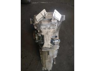 Gebruikte Versnellingsbak Audi A4 Avant (B6) 2.0 FSI 16V Prijs op aanvraag aangeboden door Bongers Auto-Onderdelen Zeeland