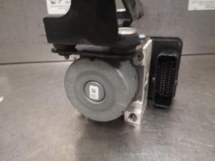 Gebruikte ABS Pomp Ford Ka+ 1.2 Ti-VCT Prijs op aanvraag aangeboden door Bongers Auto-Onderdelen Zeeland