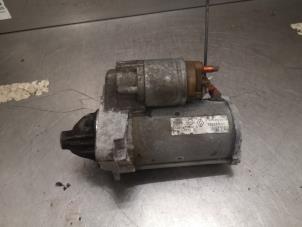 Gebruikte Startmotor Renault Laguna III (BT) 2.0 dCi 16V 130 Prijs op aanvraag aangeboden door Bongers Auto-Onderdelen Zeeland