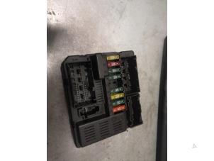 Gebruikte Zekeringkast BMW X3 (E83) 3.0 Si 24V Prijs op aanvraag aangeboden door Bongers Auto-Onderdelen Zeeland