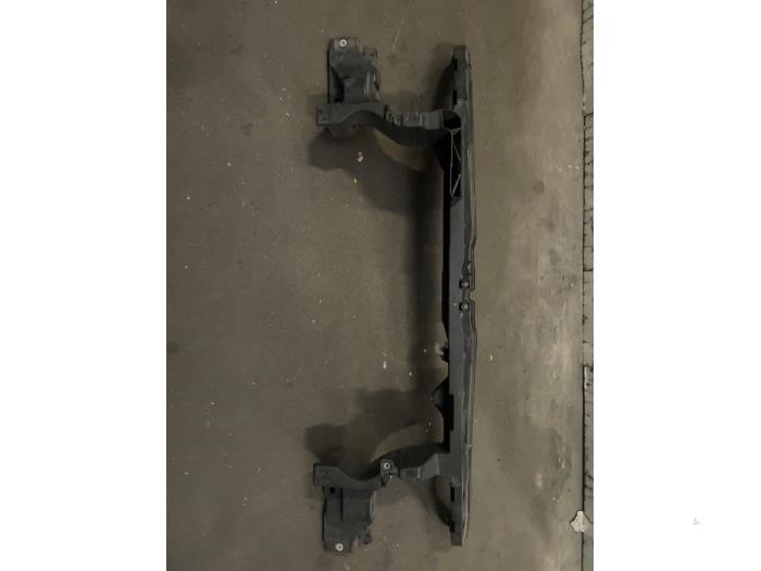Gebruikte Frontpaneel Volkswagen Transporter T5 2.0 TDI BlueMotion Prijs op aanvraag aangeboden door Bongers Auto-Onderdelen Zeeland