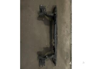 Gebruikte Frontpaneel Volkswagen Transporter T5 2.0 TDI BlueMotion Prijs op aanvraag aangeboden door Bongers Auto-Onderdelen Zeeland