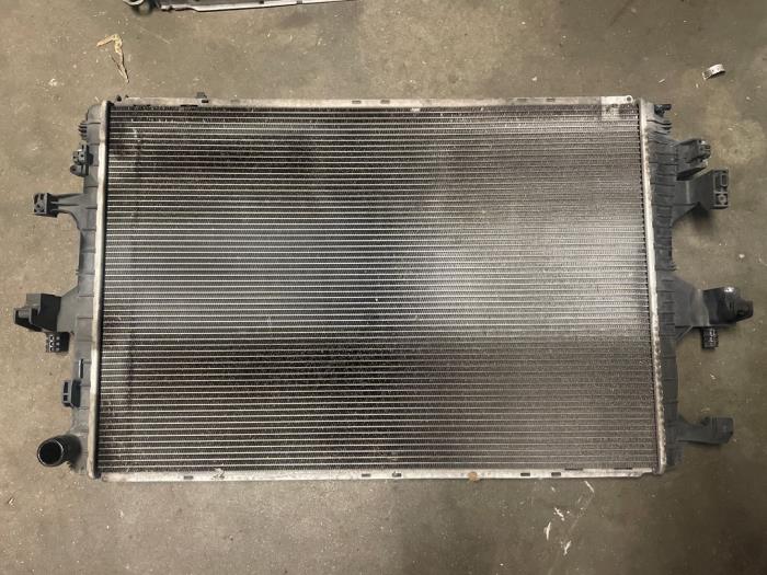 Gebruikte Radiateur Volkswagen Transporter T5 2.0 TDI BlueMotion Prijs op aanvraag aangeboden door Bongers Auto-Onderdelen Zeeland