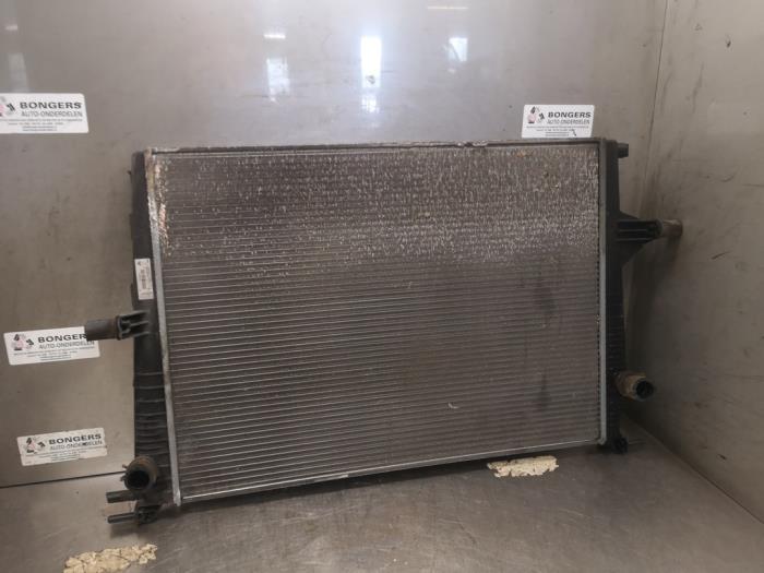 Gebruikte Radiateur Renault Megane III Coupe (DZ) 1.6 16V Prijs op aanvraag aangeboden door Bongers Auto-Onderdelen Zeeland