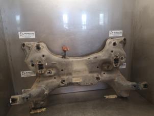 Gebruikte Subframe Kia Cee'd Sportswagon (JDC5) 1.6 GDI 16V Prijs op aanvraag aangeboden door Bongers Auto-Onderdelen Zeeland