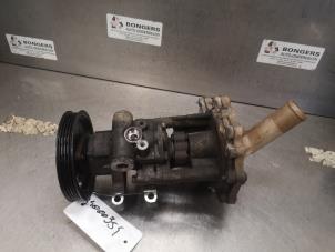 Gebruikte Stuurbekrachtiging Pomp Ford Transit 2.2 TDCi 16V Prijs op aanvraag aangeboden door Bongers Auto-Onderdelen Zeeland