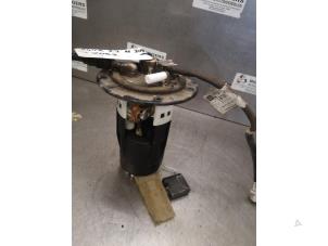 Gebruikte Tank element Pomp Opel Agila (A) 1.0 12V Prijs op aanvraag aangeboden door Bongers Auto-Onderdelen Zeeland