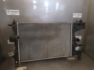 Gebruikte Radiateur Opel Astra J (PC6/PD6/PE6/PF6) 1.6 16V Prijs op aanvraag aangeboden door Bongers Auto-Onderdelen Zeeland