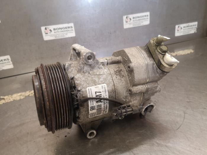 Gebruikte Pomp Airco Opel Astra J (PC6/PD6/PE6/PF6) 1.6 16V Prijs op aanvraag aangeboden door Bongers Auto-Onderdelen Zeeland