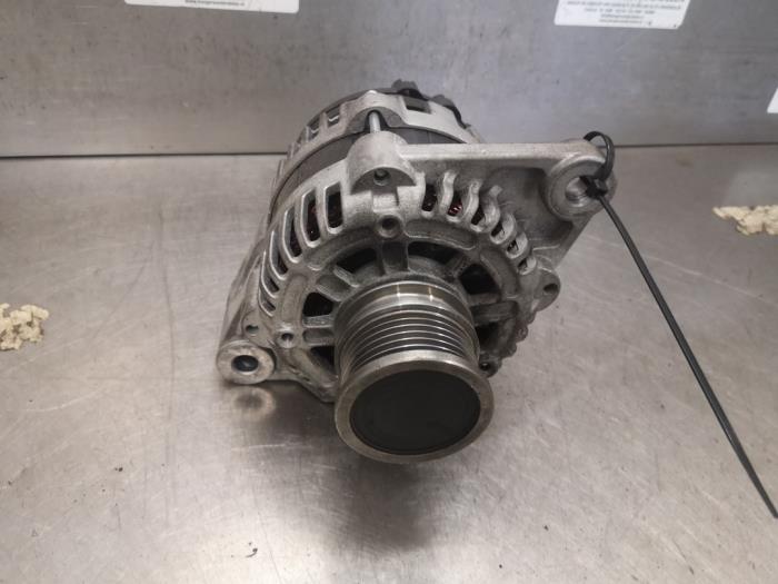 Gebruikte Dynamo Opel Insignia Sports Tourer 2.0 CDTI 16V 160 Ecotec Prijs op aanvraag aangeboden door Bongers Auto-Onderdelen Zeeland
