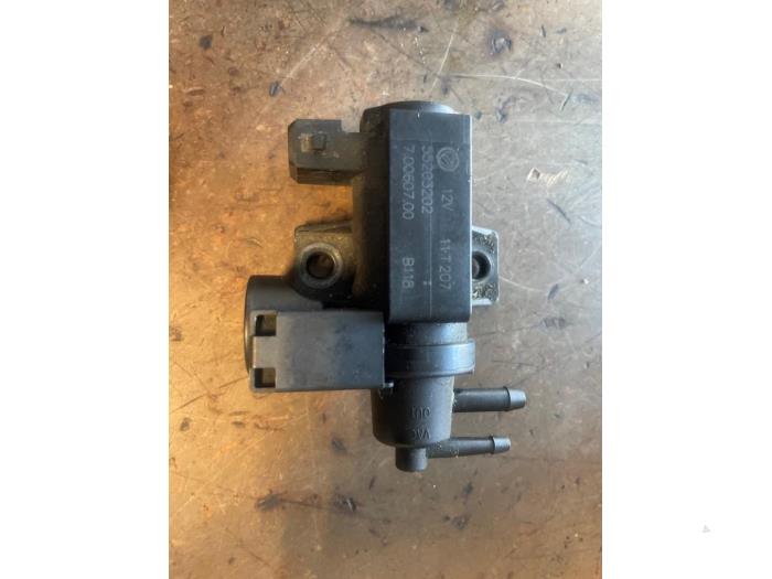 Gebruikte Overdrukklep Turbo Fiat 500 (312) 0.9 TwinAir 85 Prijs op aanvraag aangeboden door Bongers Auto-Onderdelen Zeeland
