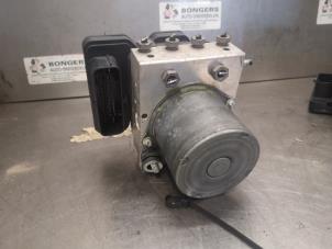 Gebruikte ABS Pomp Mercedes Sprinter 4,6t (906.65) 416 CDI 16V Prijs op aanvraag aangeboden door Bongers Auto-Onderdelen Zeeland