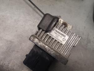 Gebruikte Relais Voorgloei Ford Kuga I 2.0 TDCi 16V 140 Prijs op aanvraag aangeboden door Bongers Auto-Onderdelen Zeeland