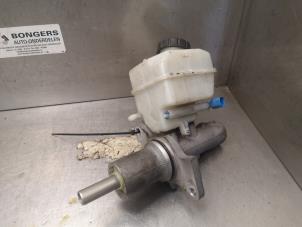 Gebruikte Hoofdremcilinder Mercedes Sprinter 3,5t (906.73) 316 CDI 16V Prijs op aanvraag aangeboden door Bongers Auto-Onderdelen Zeeland