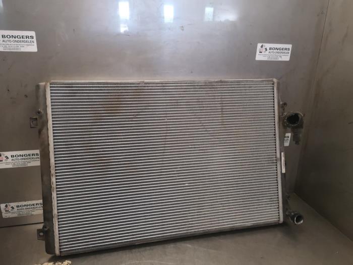 Gebruikte Radiateur Volkswagen Passat Variant (3C5) 1.4 TSI 16V EcoFuel Prijs op aanvraag aangeboden door Bongers Auto-Onderdelen Zeeland