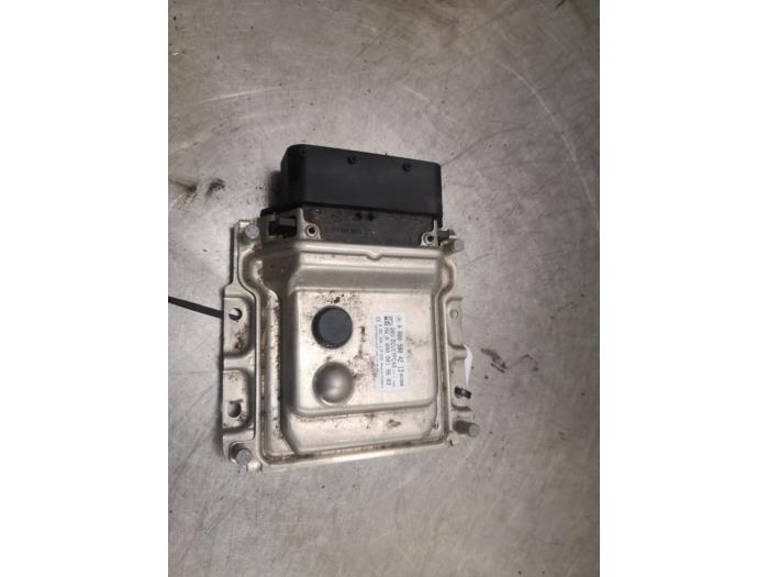Gebruikte Adblue Computer Mercedes Sprinter 3,5t (906.63) 310 CDI 16V Prijs op aanvraag aangeboden door Bongers Auto-Onderdelen Zeeland