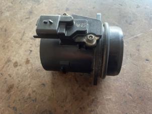 Gebruikte Luchtmassameter Peugeot Partner Tepee (7A/B/C/D/E/F/G/J/P/S) 1.6 HDI 92 Prijs op aanvraag aangeboden door Bongers Auto-Onderdelen Zeeland