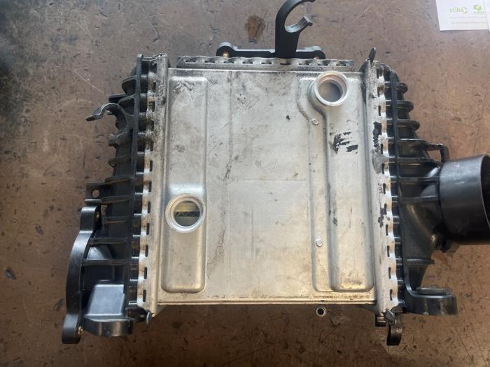 Gebruikte Intercooler Mercedes E Estate (S213) E-220d 2.0 Turbo 16V Prijs op aanvraag aangeboden door Bongers Auto-Onderdelen Zeeland