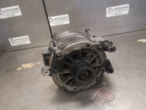 Gebruikte Alternator Porsche Cayenne (9PA) 4.5 V8 32V Turbo S Prijs op aanvraag aangeboden door Bongers Auto-Onderdelen Zeeland
