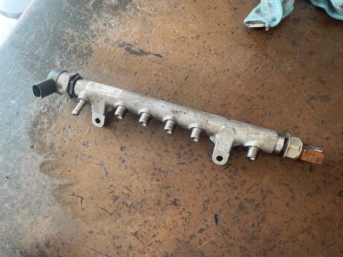 Gebruikte Galerij (Injectie) Volkswagen Tiguan (5N1/2) 2.0 TDI 16V 4Motion Prijs op aanvraag aangeboden door Bongers Auto-Onderdelen Zeeland