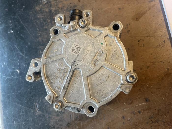 Gebruikte Vacuumpomp (Benzine) Volkswagen Polo VI (AW1) 2.0 GTI Prijs op aanvraag aangeboden door Bongers Auto-Onderdelen Zeeland