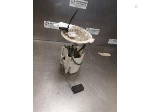 Gebruikte Tank element Pomp Dodge Grand Caravan 3.8 Prijs op aanvraag aangeboden door Bongers Auto-Onderdelen Zeeland