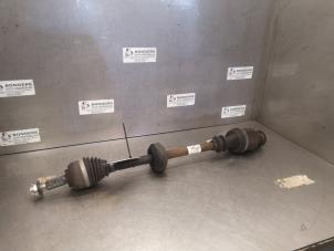 Gebruikte Cardanas rechts-voor (VWA) Renault Twingo II (CN) 1.2 16V Prijs op aanvraag aangeboden door Bongers Auto-Onderdelen Zeeland