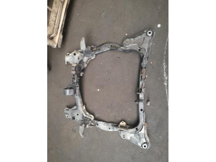 Gebruikte Subframe Honda FR-V (BE) 1.7 16V Prijs op aanvraag aangeboden door Bongers Auto-Onderdelen Zeeland