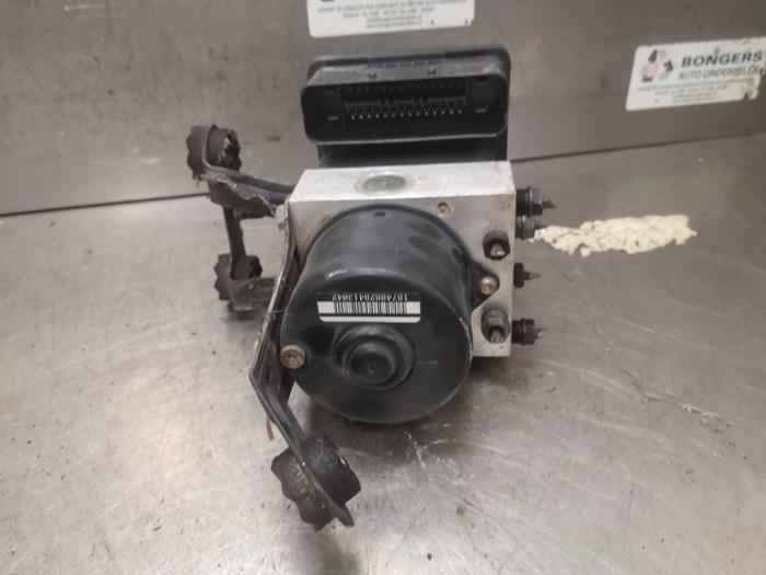 Gebruikte ABS Pomp BMW Mini (R50/53) 1.4 D One Prijs op aanvraag aangeboden door Bongers Auto-Onderdelen Zeeland