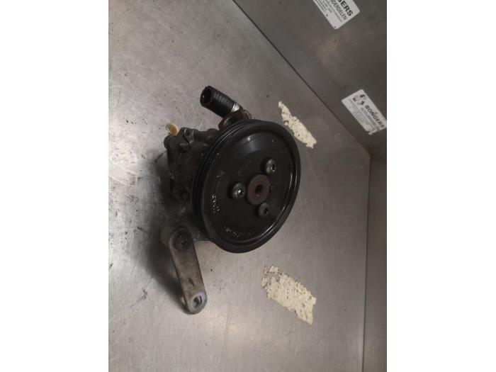 Gebruikte Servopomp BMW Mini (R50/53) 1.4 D One Prijs op aanvraag aangeboden door Bongers Auto-Onderdelen Zeeland
